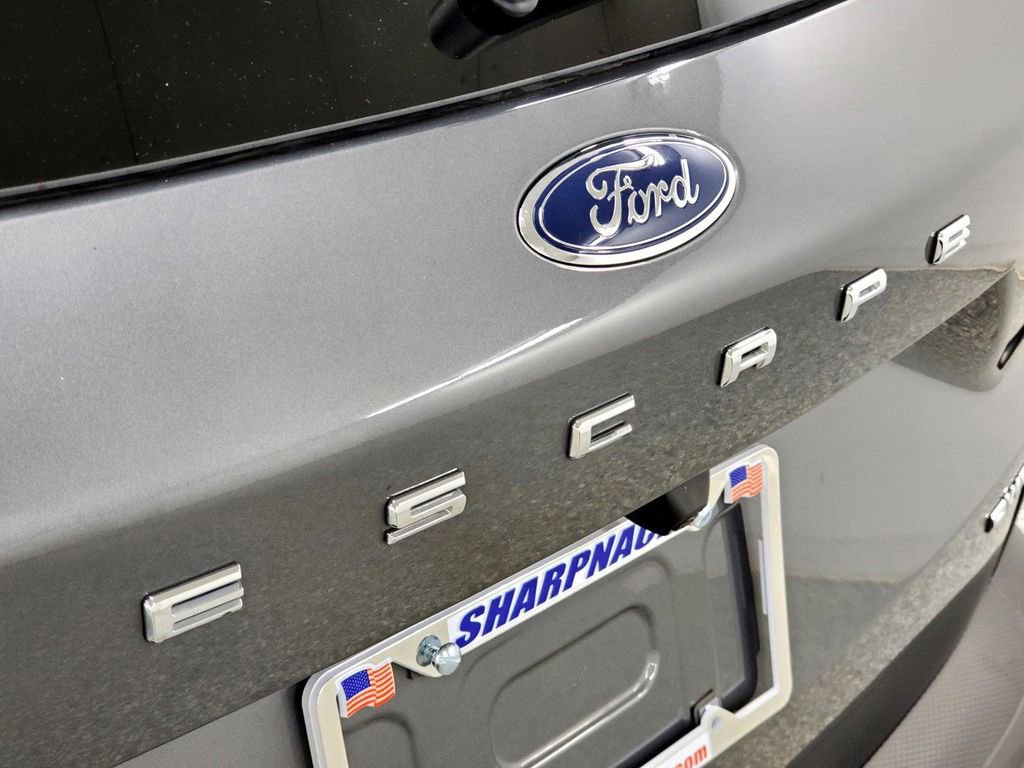Used 2023 Ford Escape Active AWD/4WD image 25