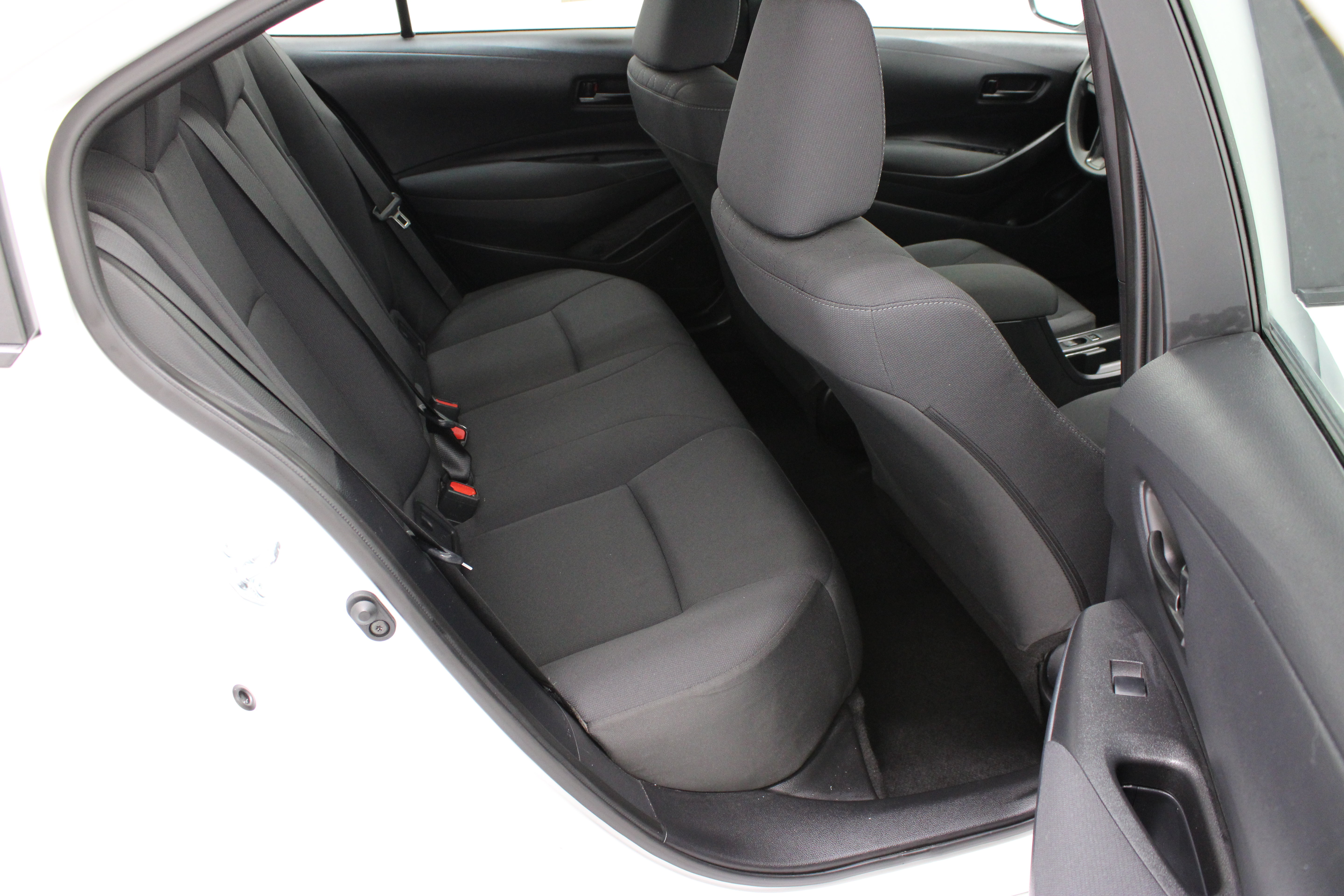 Certified 2026 Toyota Corolla LE FWD image 31