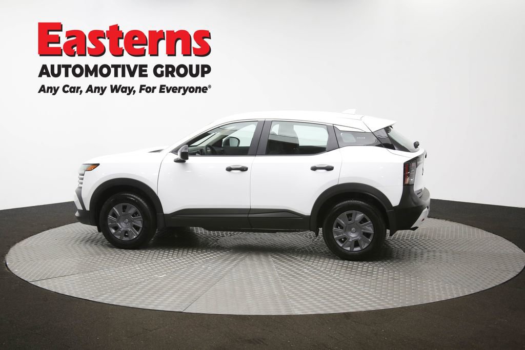 Used 2025 Nissan Kicks S image 60