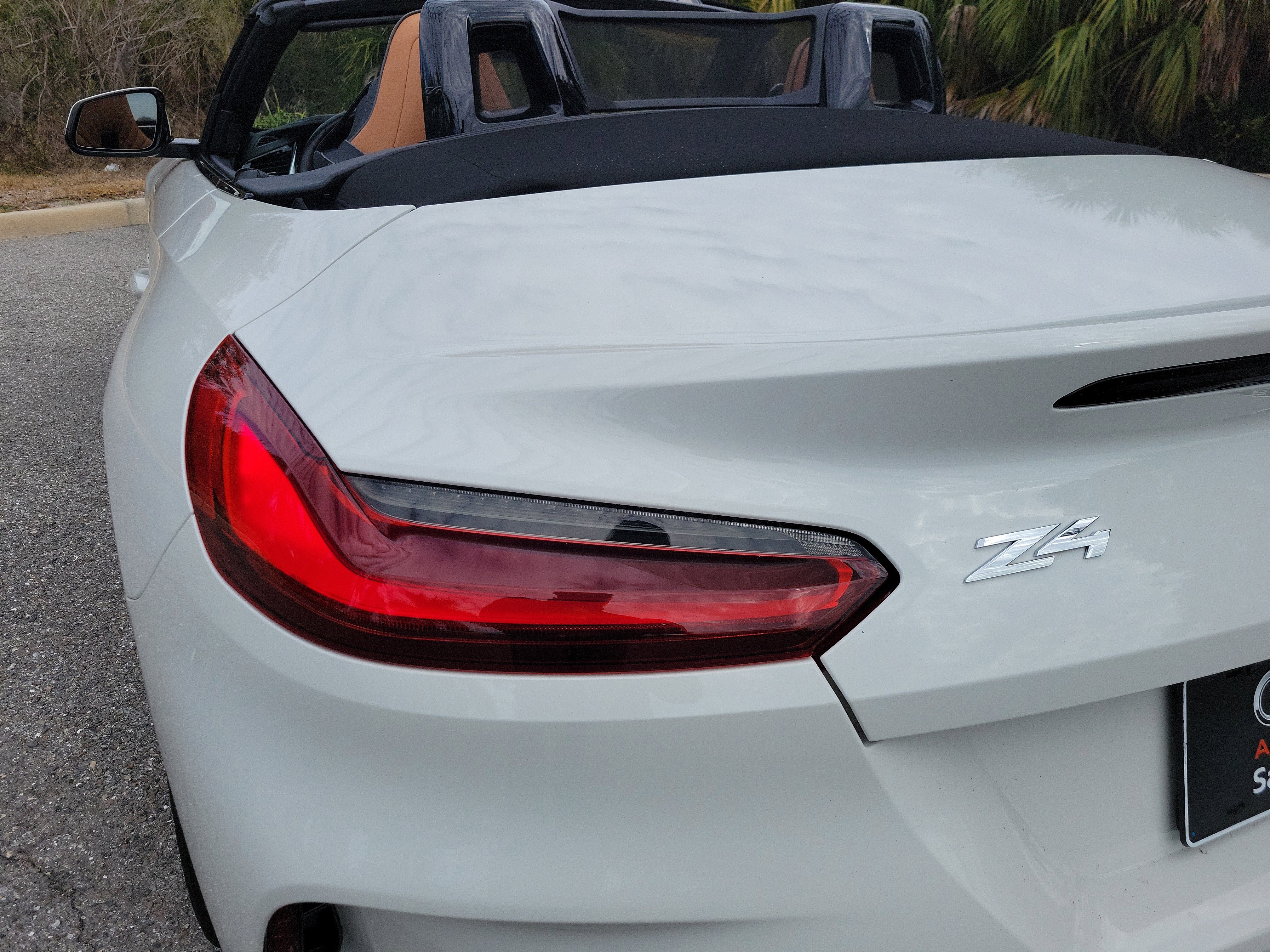 Used 2023 BMW Z4 sDrive30i w/ Driving Assistance Package image 12