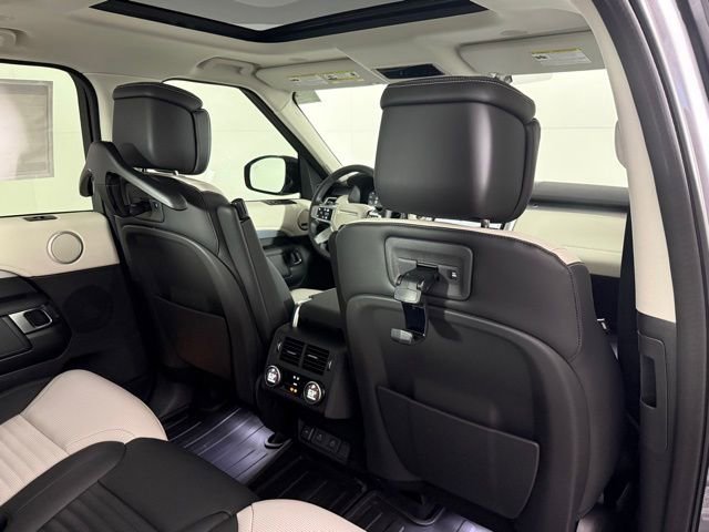 New 2026 Land Rover Discovery Limited Edition image 37