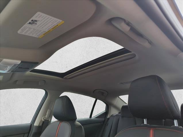 New 2025 Nissan Sentra SR w/ SR Premium Package FWD image 18