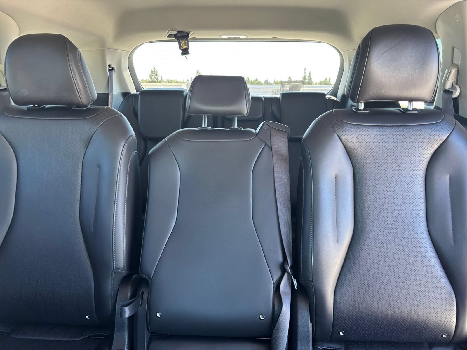 Used 2026 Kia Carnival FWD image 41