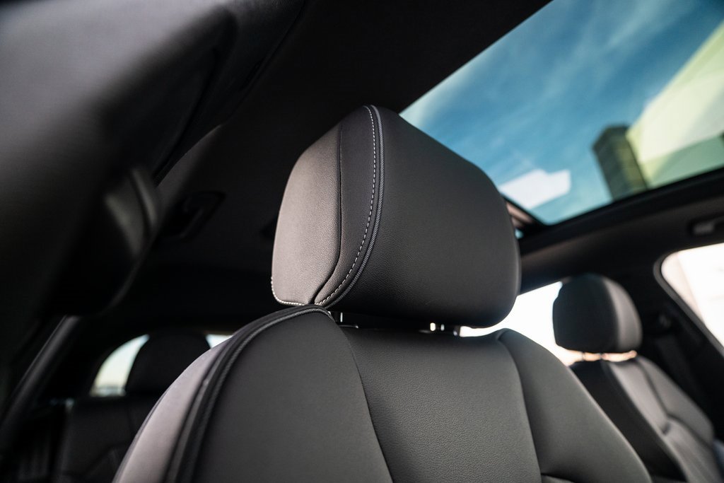 Used 2023 Audi Q5 2.0T Premium w/ Convenience Package image 17