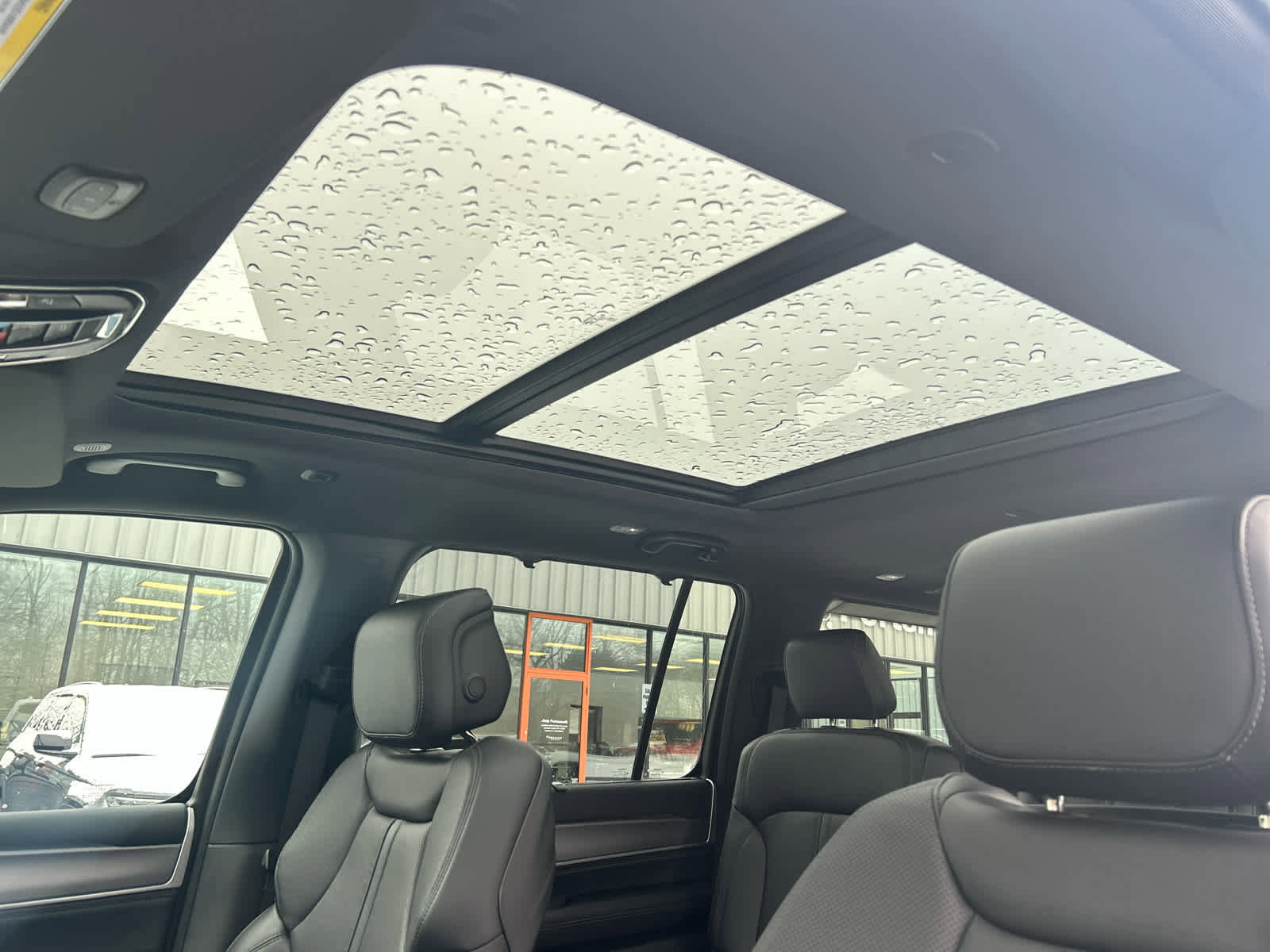 New 2026 Jeep Grand Wagoneer Limited image 30