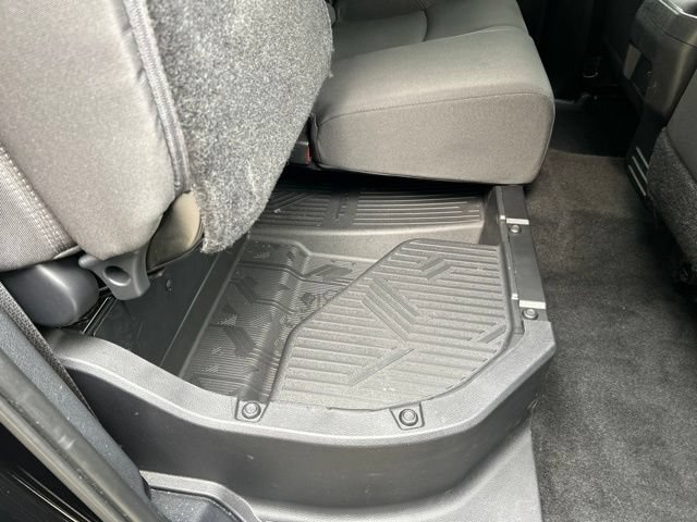 Certified 2025 Toyota Tacoma SR5 AWD/4WD image 41