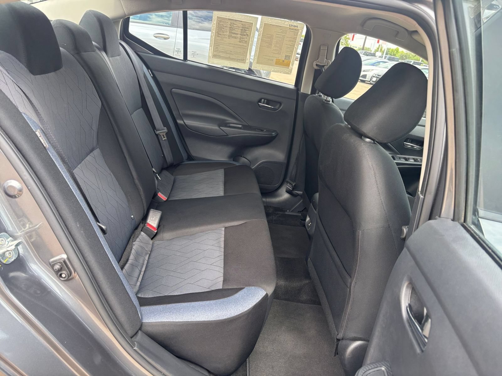 Used 2025 Nissan Versa SV FWD image 23