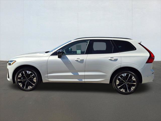 Used 2026 Volvo XC60 B5 Plus w/ Protection Package Premier AWD/4WD image 8
