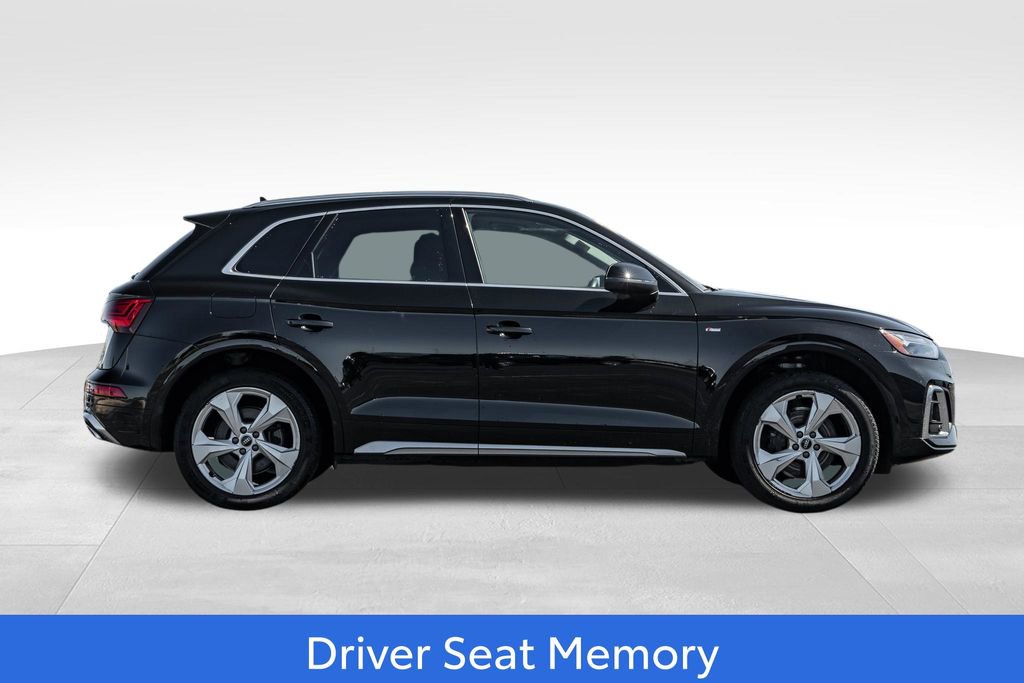 Used 2023 Audi Q5 2.0T Premium Plus w/ Premium Plus Package AWD/4WD image 8