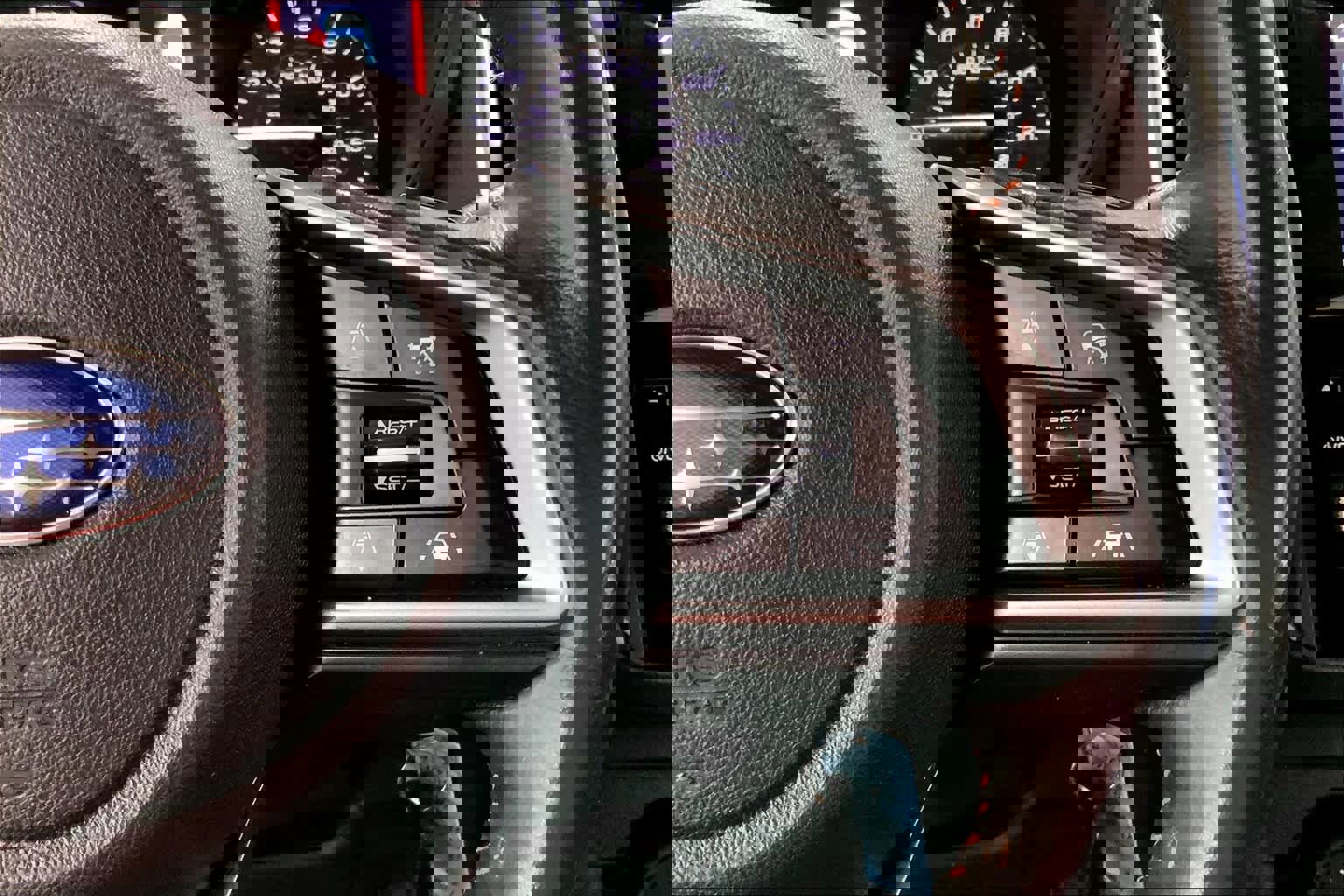 Used 2019 Subaru Crosstrek 2.0i Premium w/ Eyesight System image 24