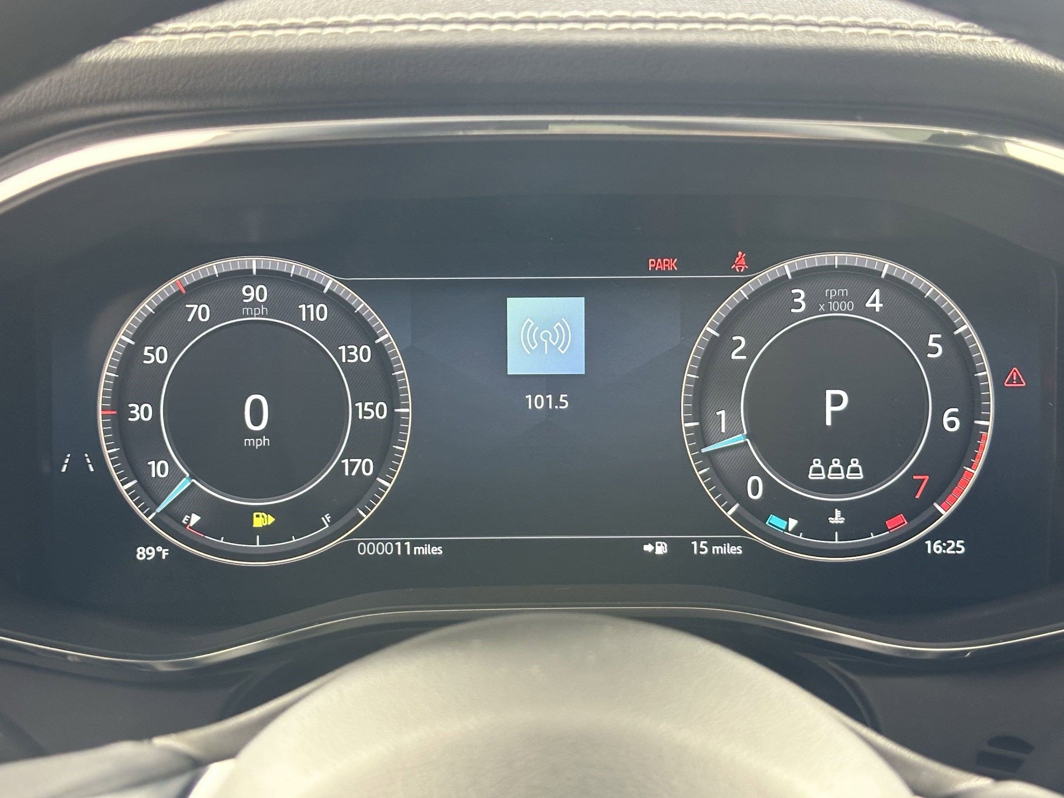 Used 2026 Jaguar F-PACE R-Dynamic S AWD/4WD image 16