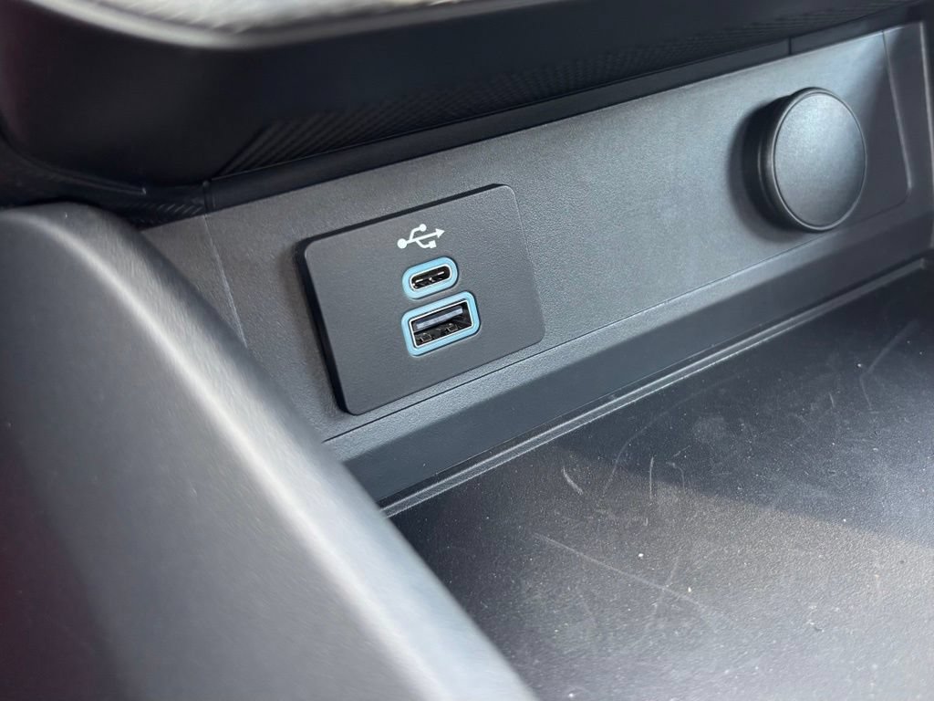 Used 2026 Ford Mustang Coupe RWD image 23