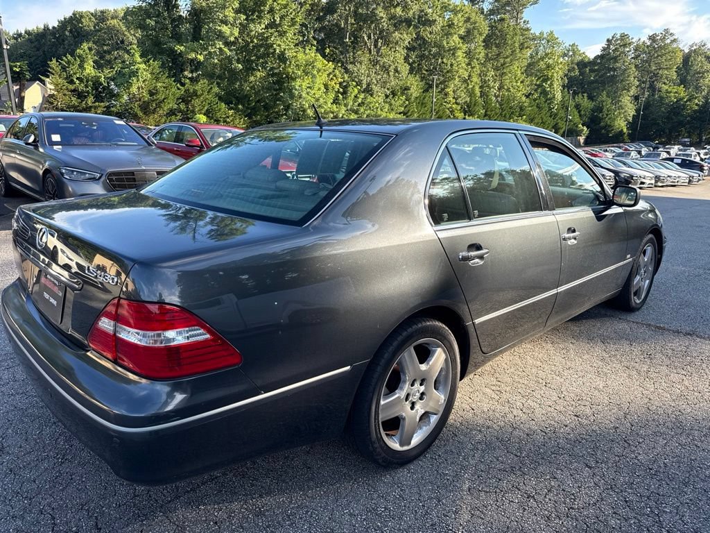 Used 2004 Lexus LS 430 w/ Modern Luxury Pkg RWD image 5