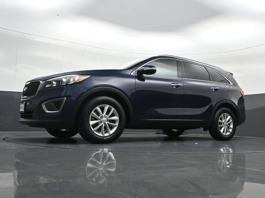 Used 2016 Kia Sorento FWD image 29