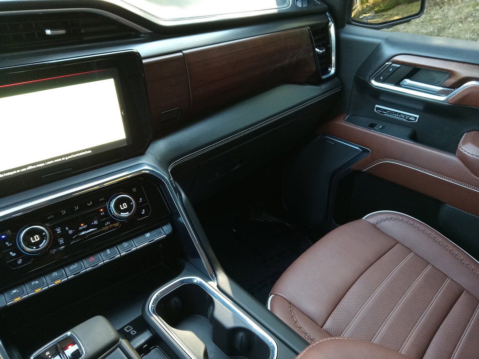 Used 2024 GMC Sierra 1500 Denali Ultimate AWD/4WD image 19