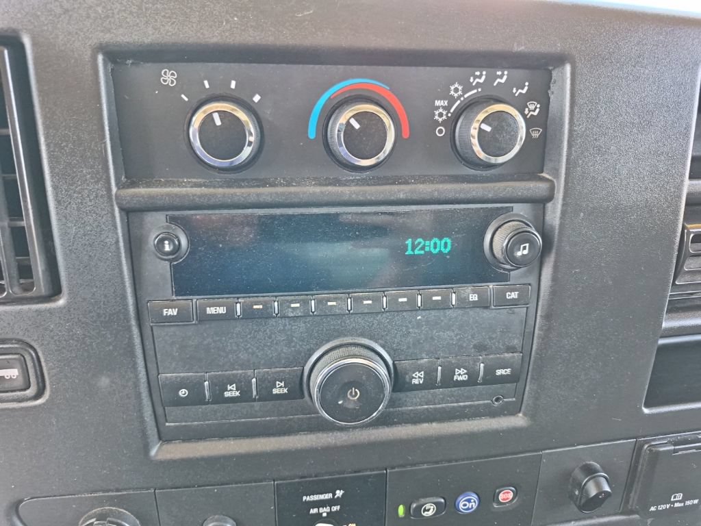 Used 2021 Chevrolet Express 3500 w/ Power Convenience Package RWD image 13