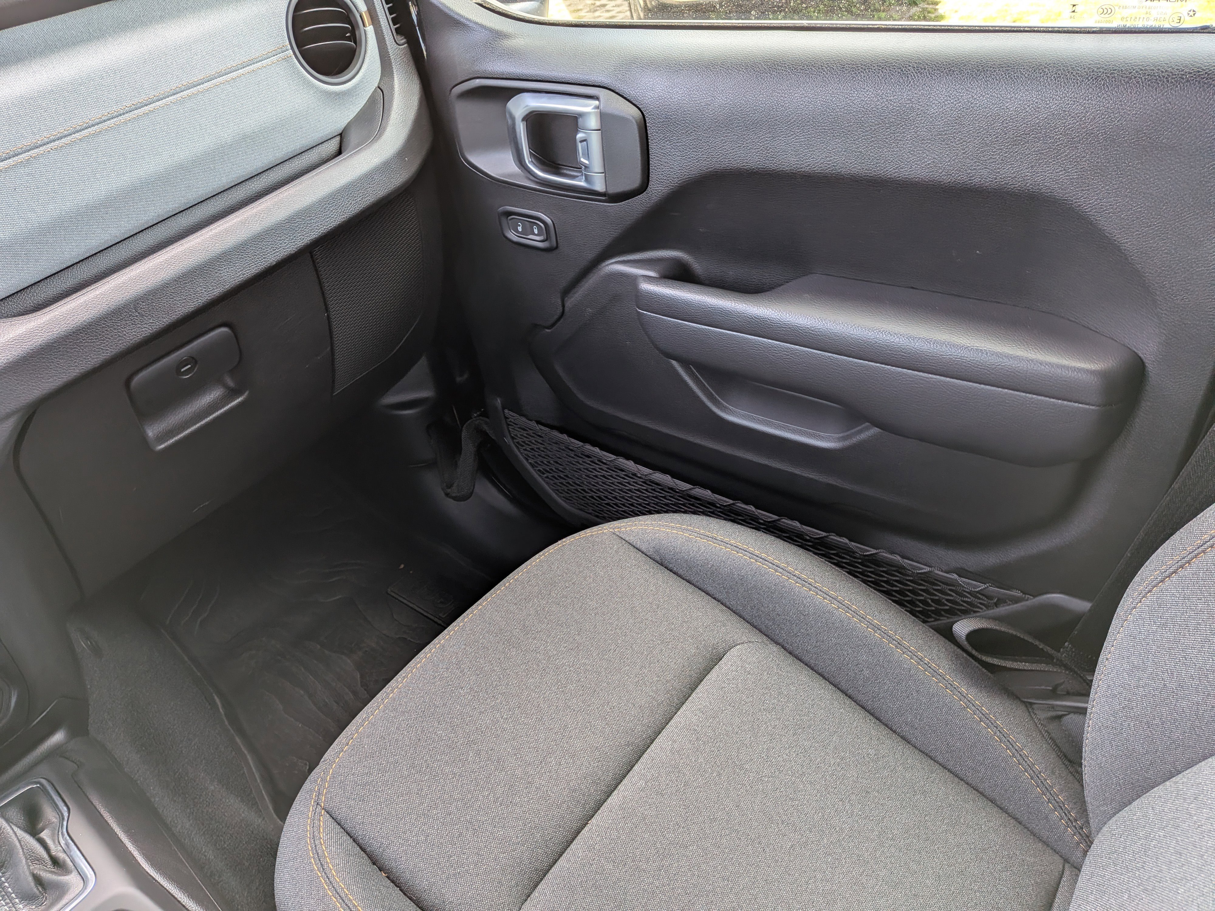 Used 2024 Jeep Gladiator Sport image 16