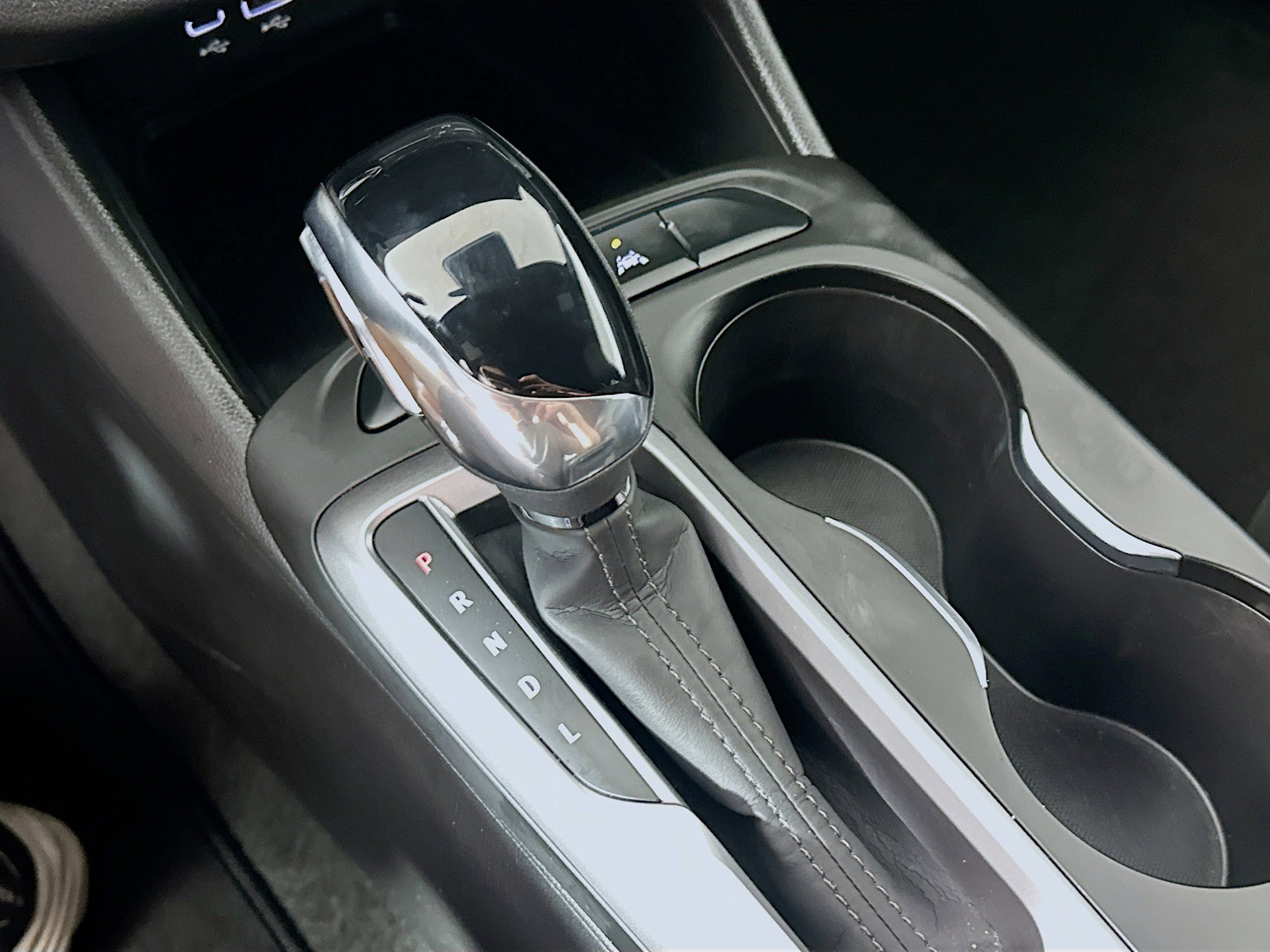 Used 2025 Buick Envista Preferred FWD image 23