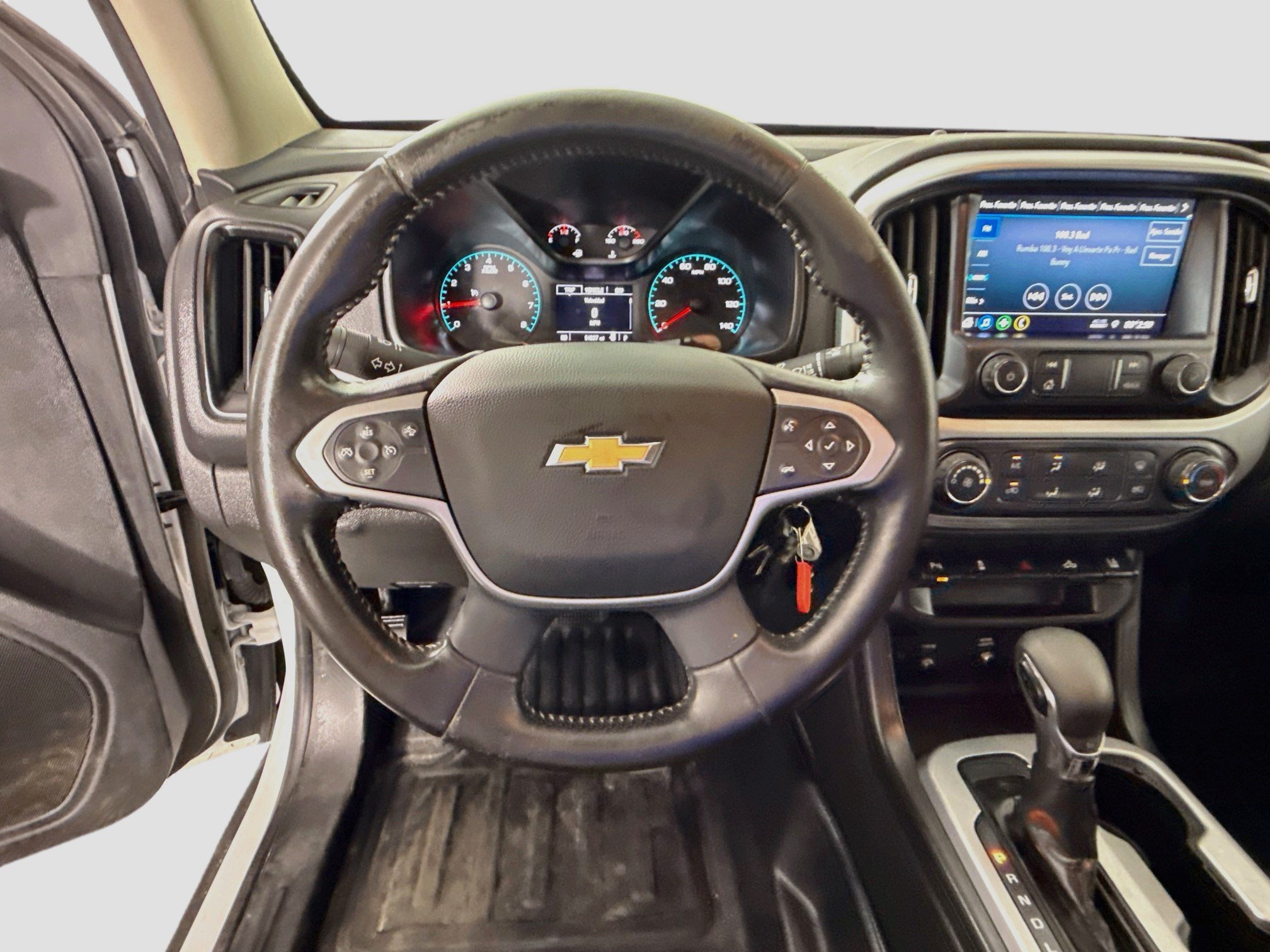 Used 2022 Chevrolet Colorado LT w/ Fleet Safety Package RWD image 13