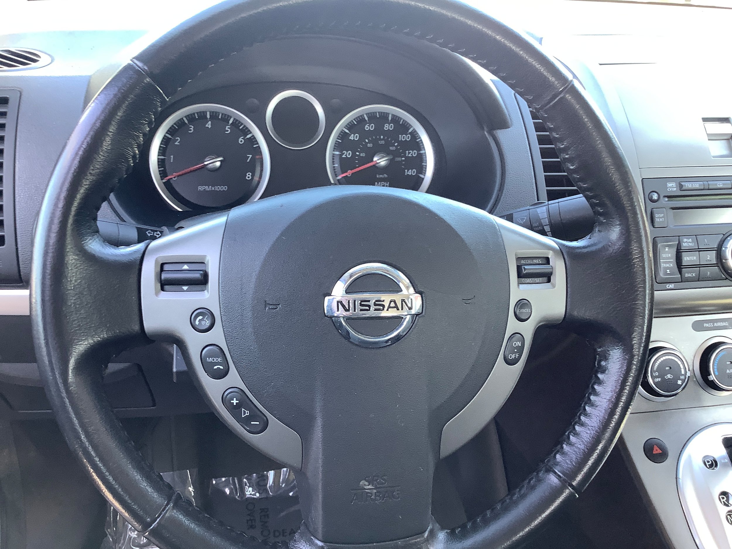 Used 2010 Nissan Sentra 2.0 S w/ Convenience Pkg FWD image 17