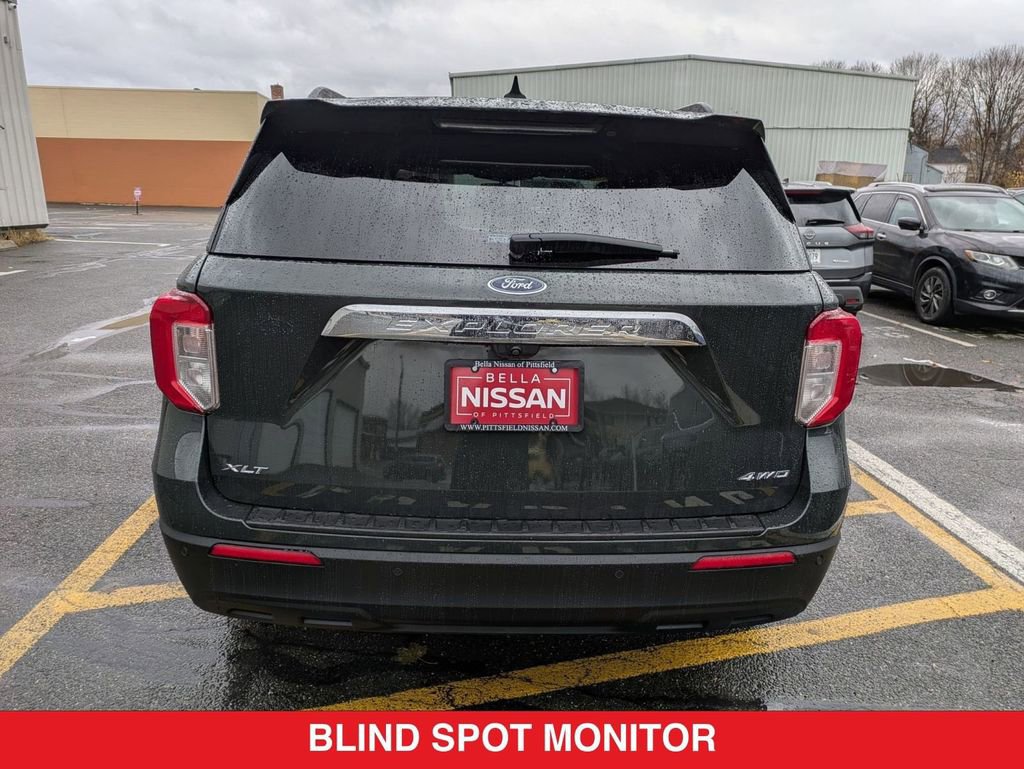 Used 2022 Ford Explorer XLT image 5