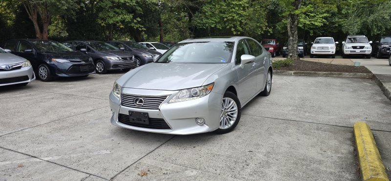 Used 2014 Lexus ES 350 w/ Luxury Package