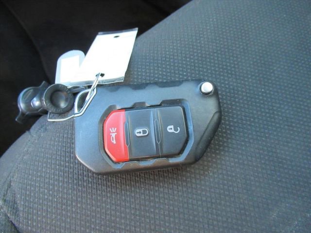 Used 2023 Jeep Wrangler Sport S image 22