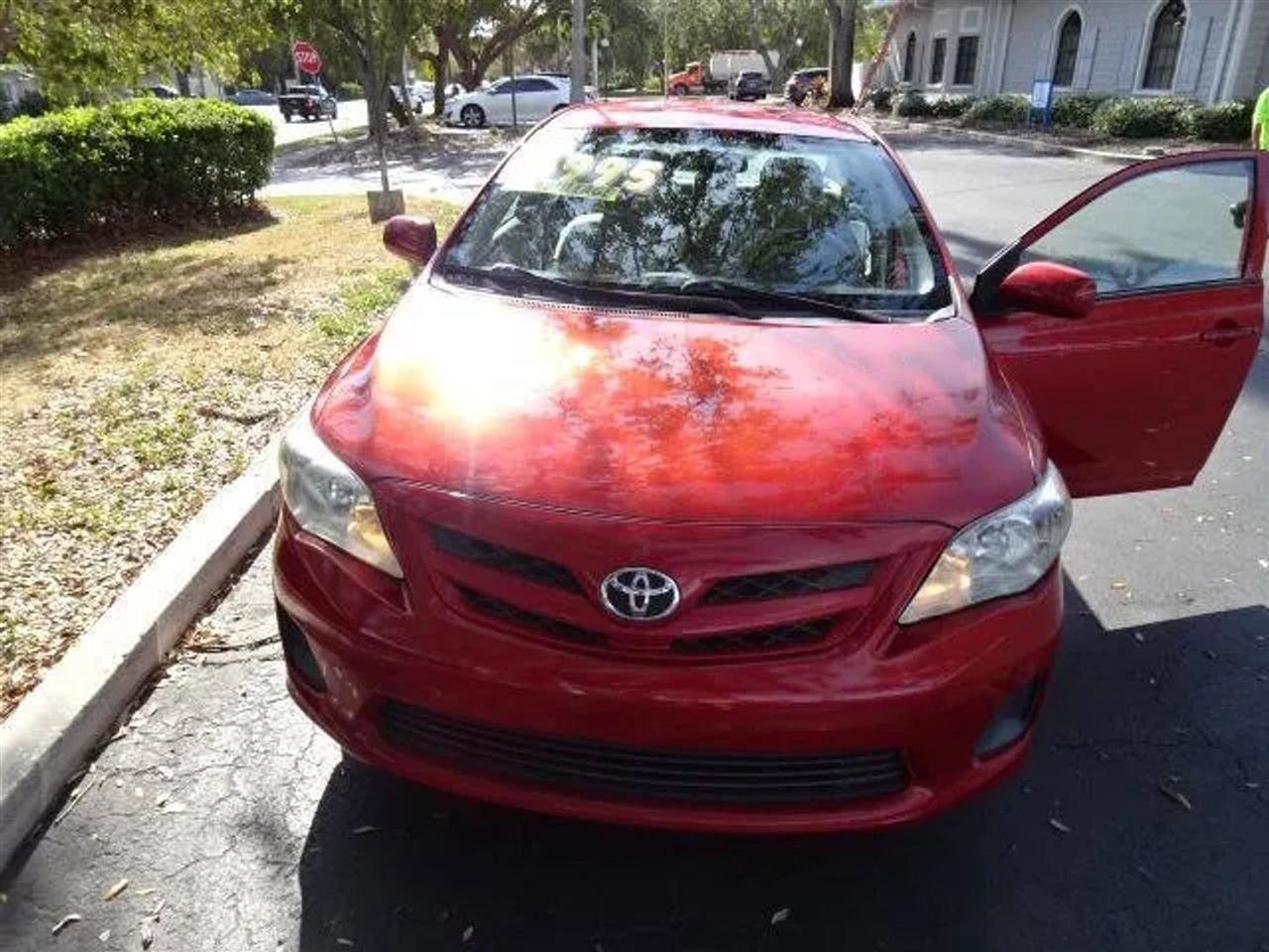 Used 2013 Toyota Corolla L image 36