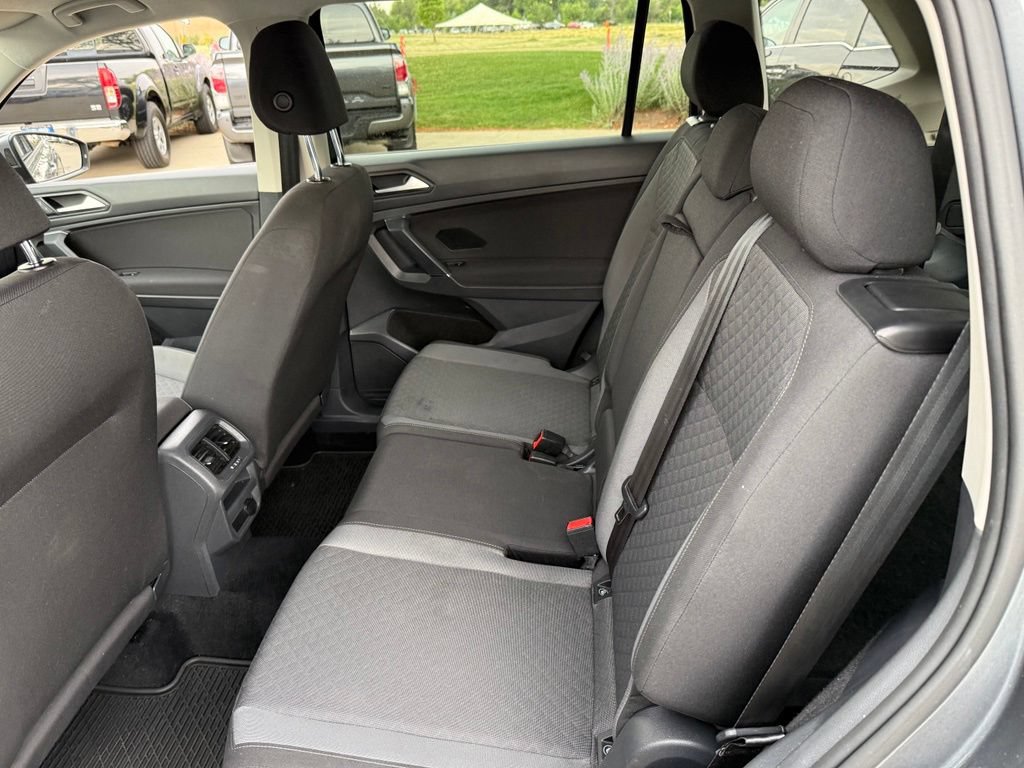 Used 2020 Volkswagen Tiguan S w/ 3rd Row Seat Package AWD/4WD image 13