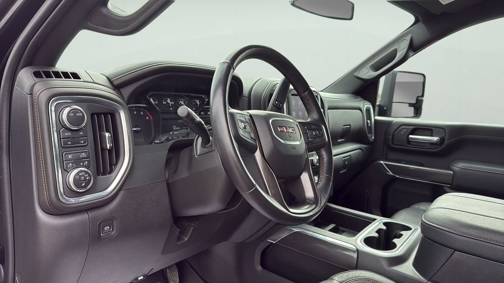 Used 2023 GMC Sierra 3500 AT4 w/ Gooseneck/5TH Wheel Package image 25