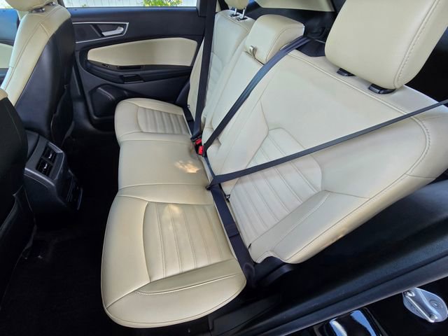 Used 2020 Ford Edge SEL w/ Convenience Package FWD image 22
