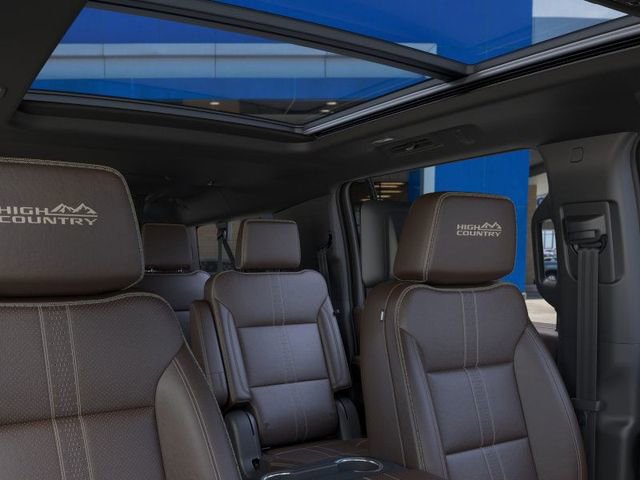 New 2026 Chevrolet Suburban High Country image 24