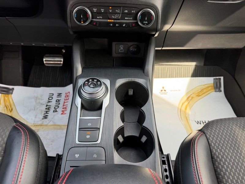 Used 2023 Ford Escape ST-Line image 15