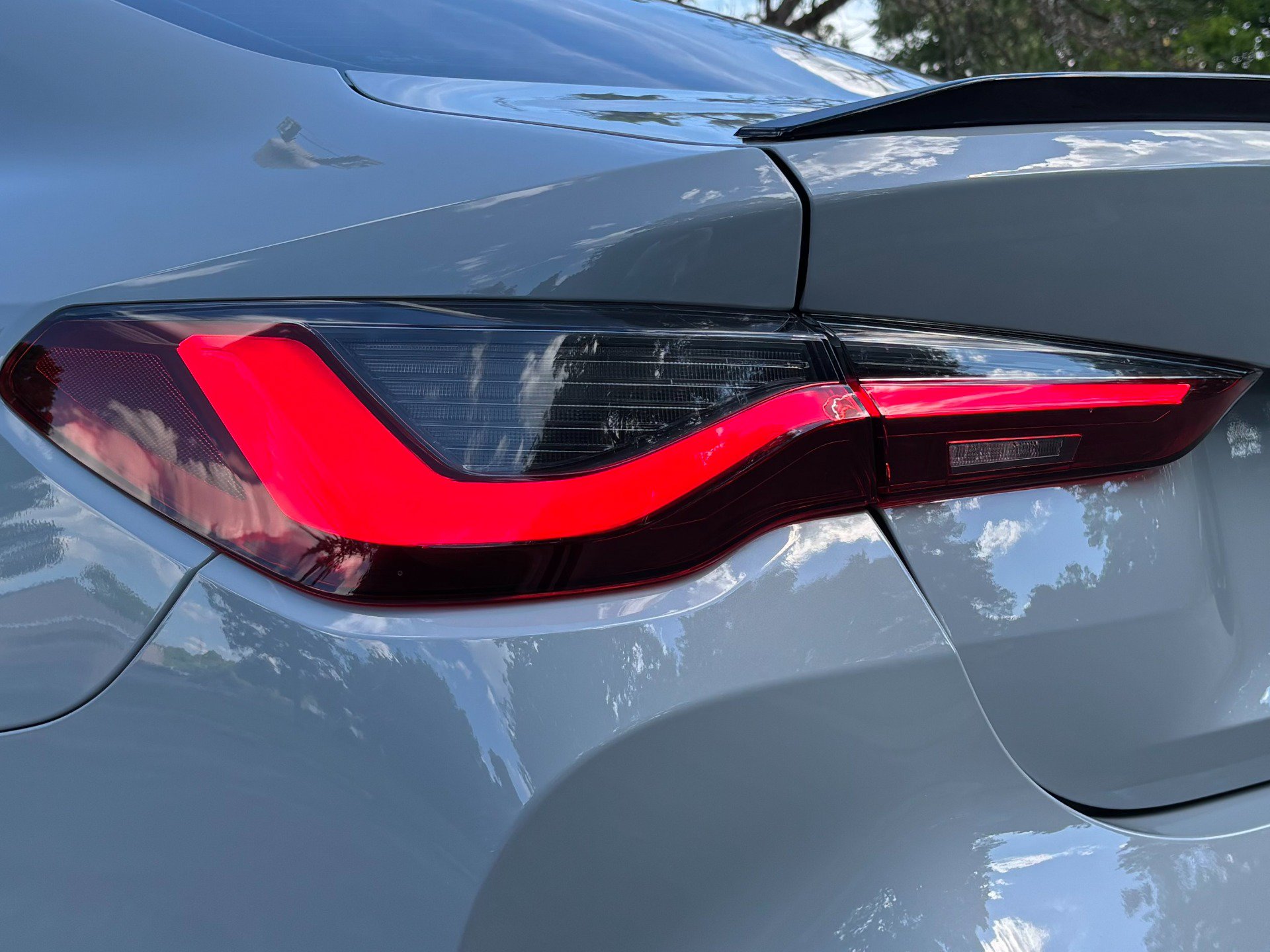 Used 2021 BMW M4 Coupe w/ Executive Package RWD image 46