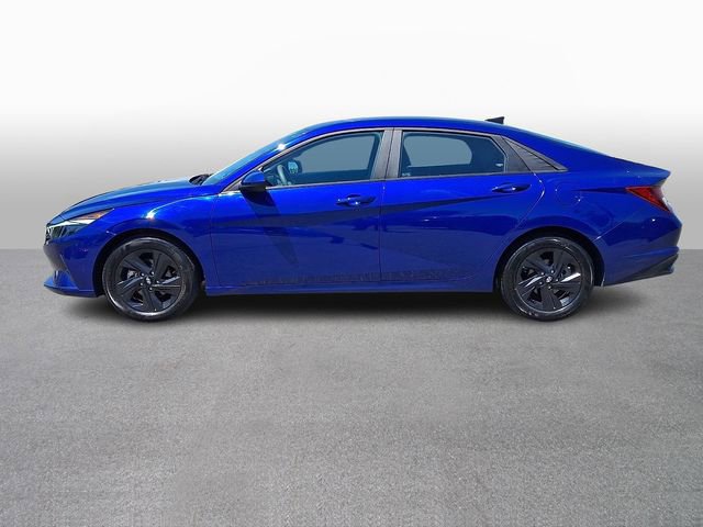 Used 2023 Hyundai Elantra SEL FWD image 7