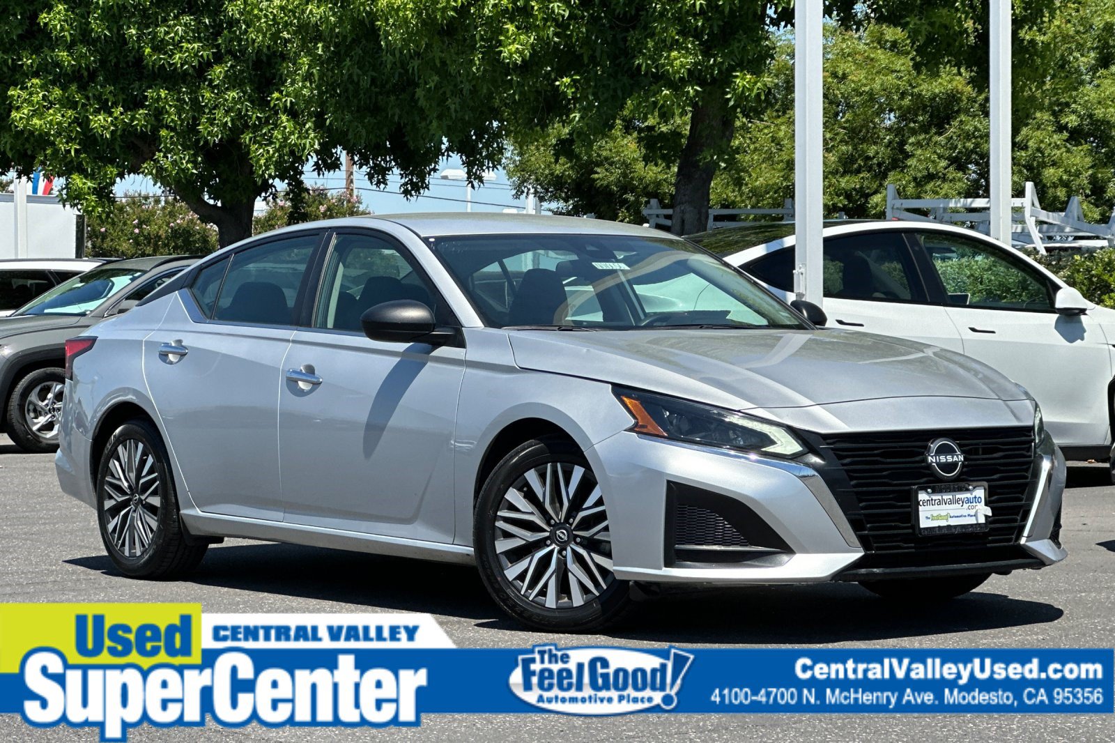 Certified 2024 Nissan Altima 2.5 SV FWD image 1
