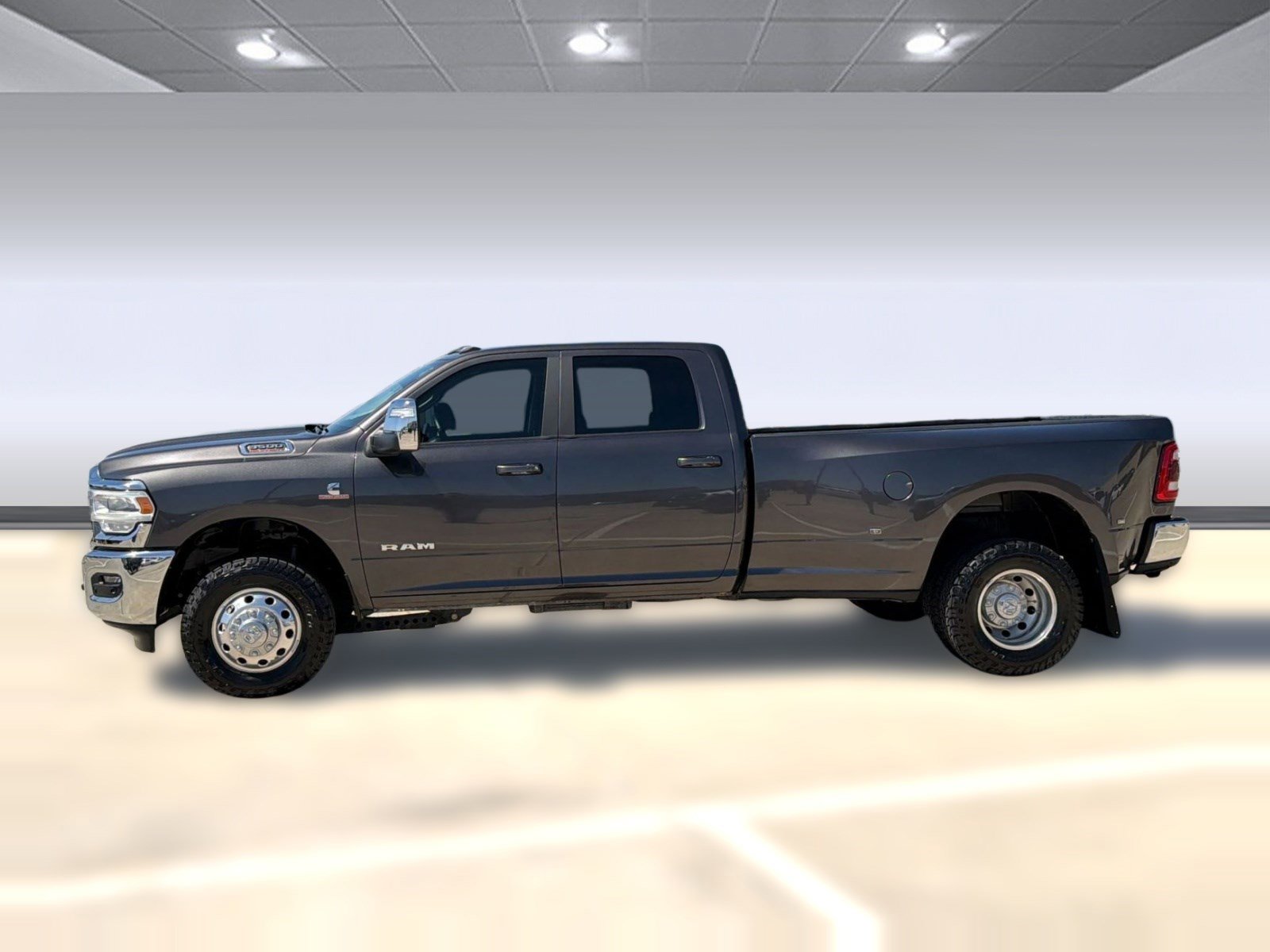 Certified 2024 RAM 3500 Laramie w/ Bed Utility Group image 2