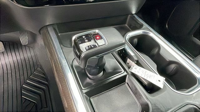 Used 2023 Chevrolet Silverado 1500 RST AWD/4WD image 17