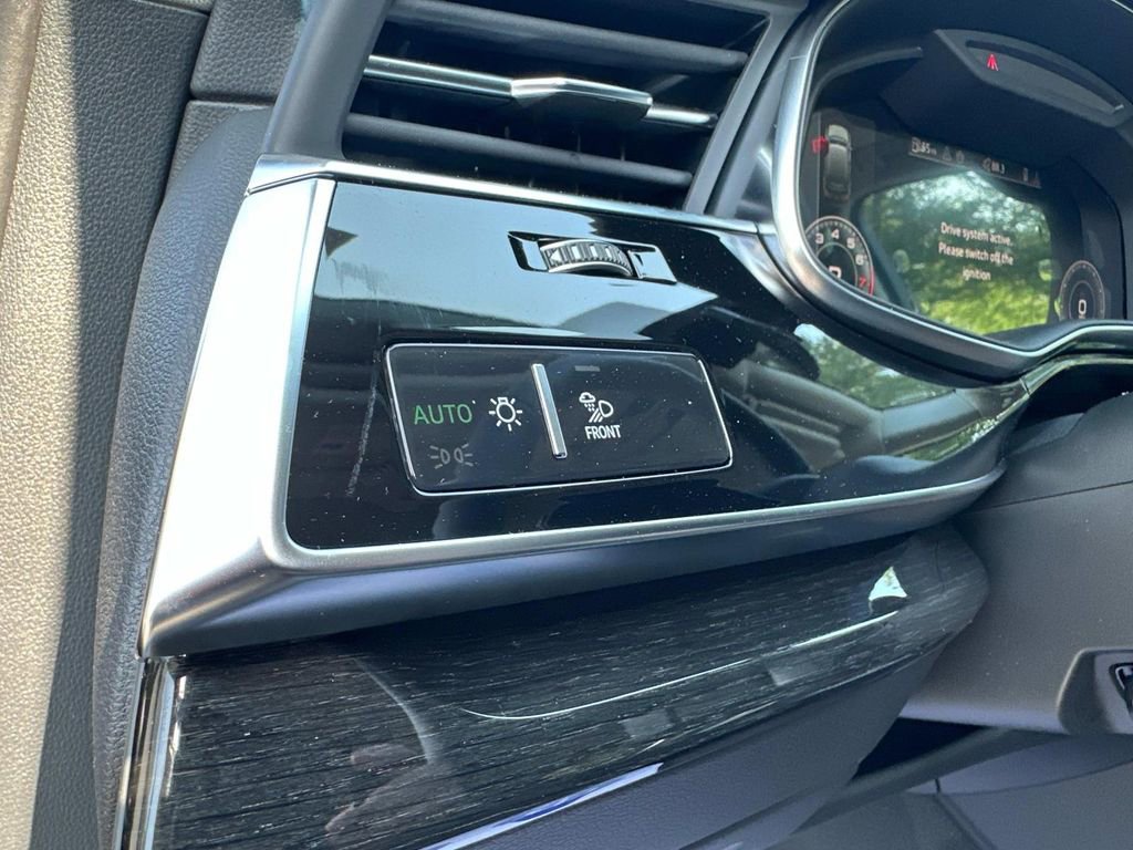 New 2025 Audi Q7 3.0T Premium Plus image 15