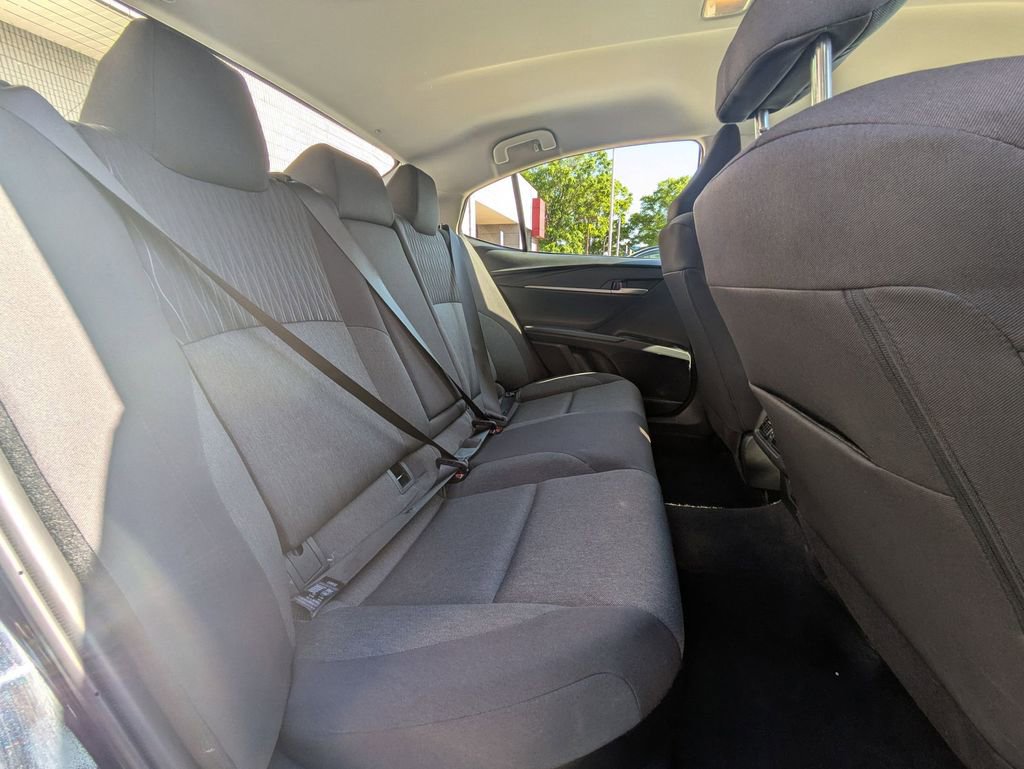 Used 2025 Toyota Camry LE FWD image 30