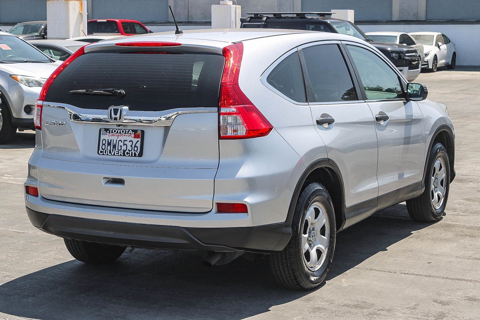 Used 2016 Honda CR-V LX image 9