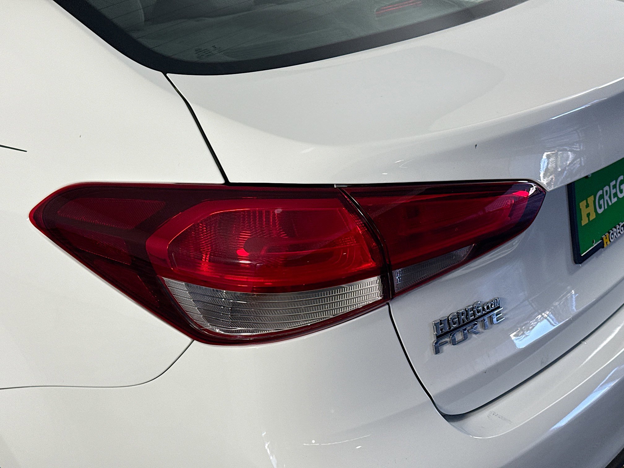 Used 2017 Kia Forte LX image 34