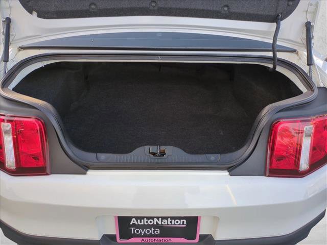 Used 2011 Ford Mustang Shelby GT500 image 6