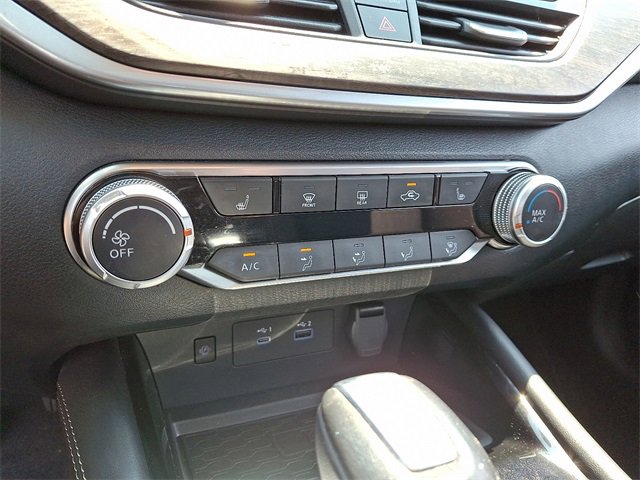 Used 2023 Nissan Altima 2.5 SV w/ SV Premium Package image 17