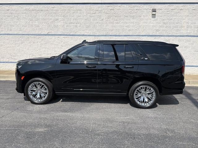Certified 2024 Cadillac Escalade Sport Platinum w/ Heavy-Duty Trailer Package AWD/4WD image 4