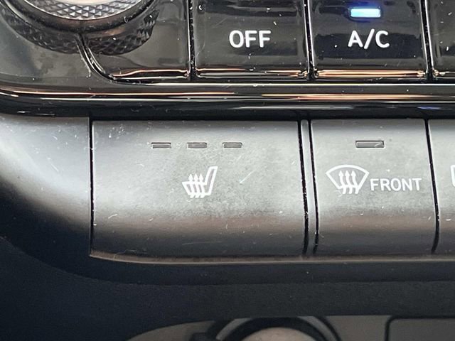 Certified 2021 Hyundai Elantra Limited image 34