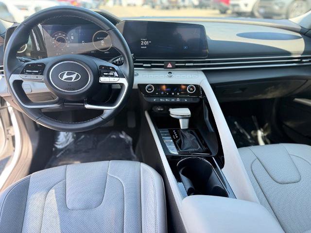 Used 2024 Hyundai Elantra Limited FWD image 13