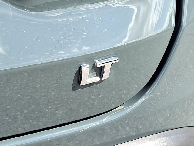 Used 2025 Chevrolet Trax LT FWD image 30