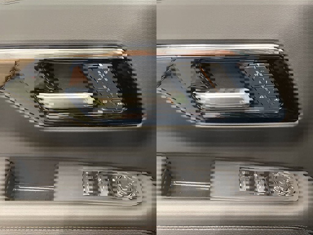 New 2026 Chevrolet Tahoe High Country image 14