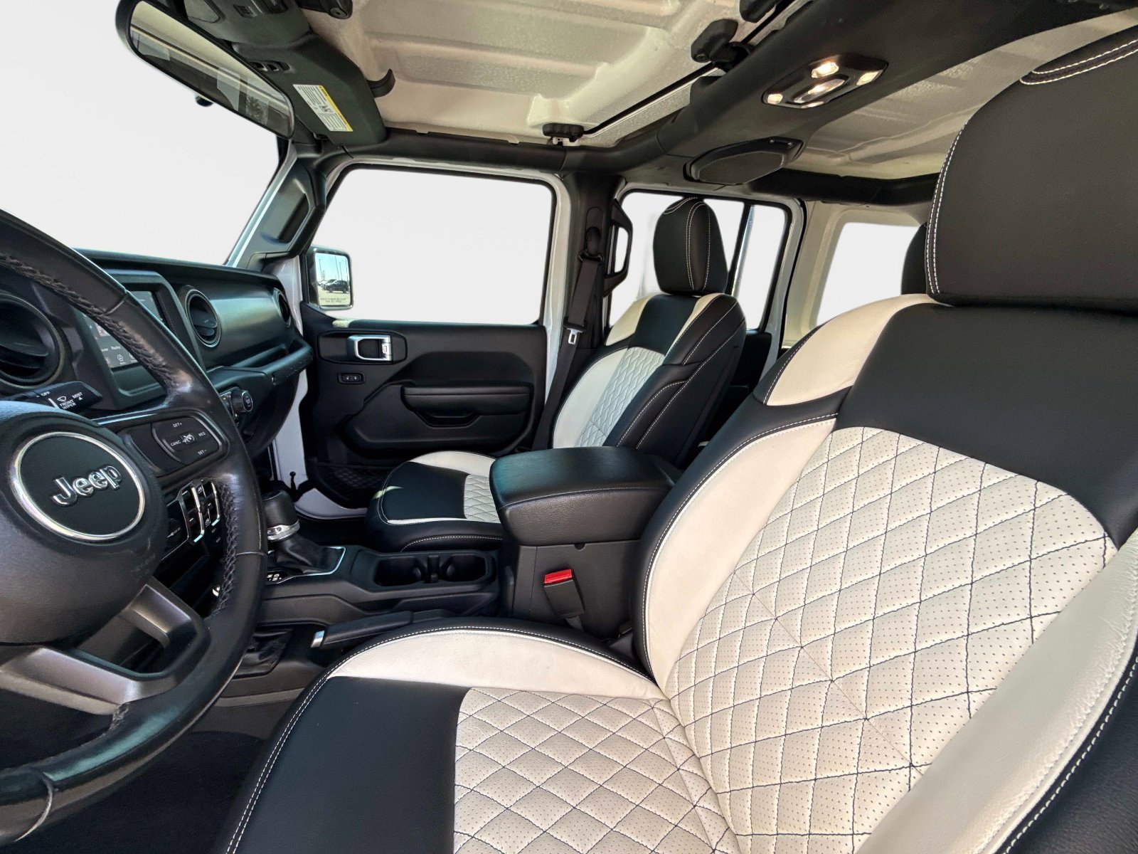 Used 2022 Jeep Wrangler Unlimited Sport AWD/4WD image 21